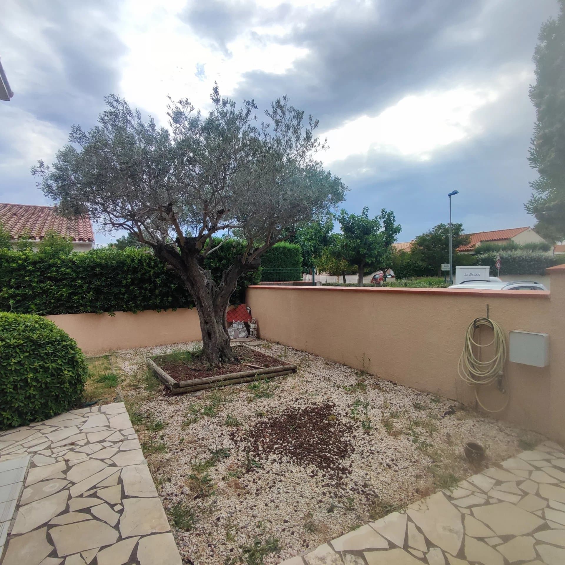 Belle villa plain pied 4 faces Villeneuve de la Raho - vue 3